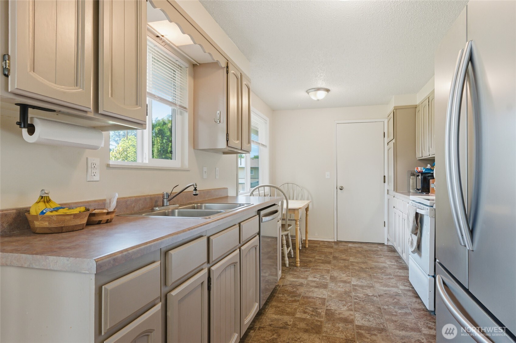 709 Enterprise Drive NE, Lacey, WA 98516