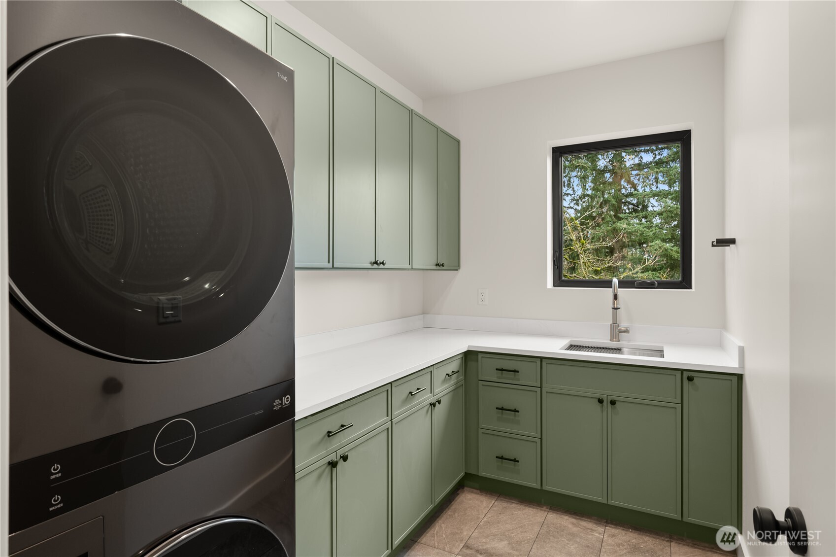 300 SE 208th Street , Bothell, WA 98012