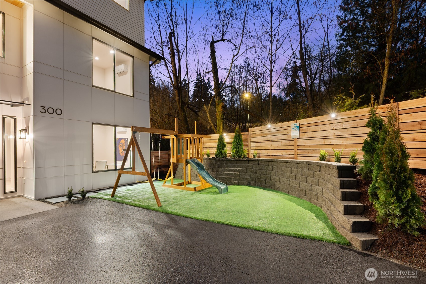 300 SE 208th Street , Bothell, WA 98012