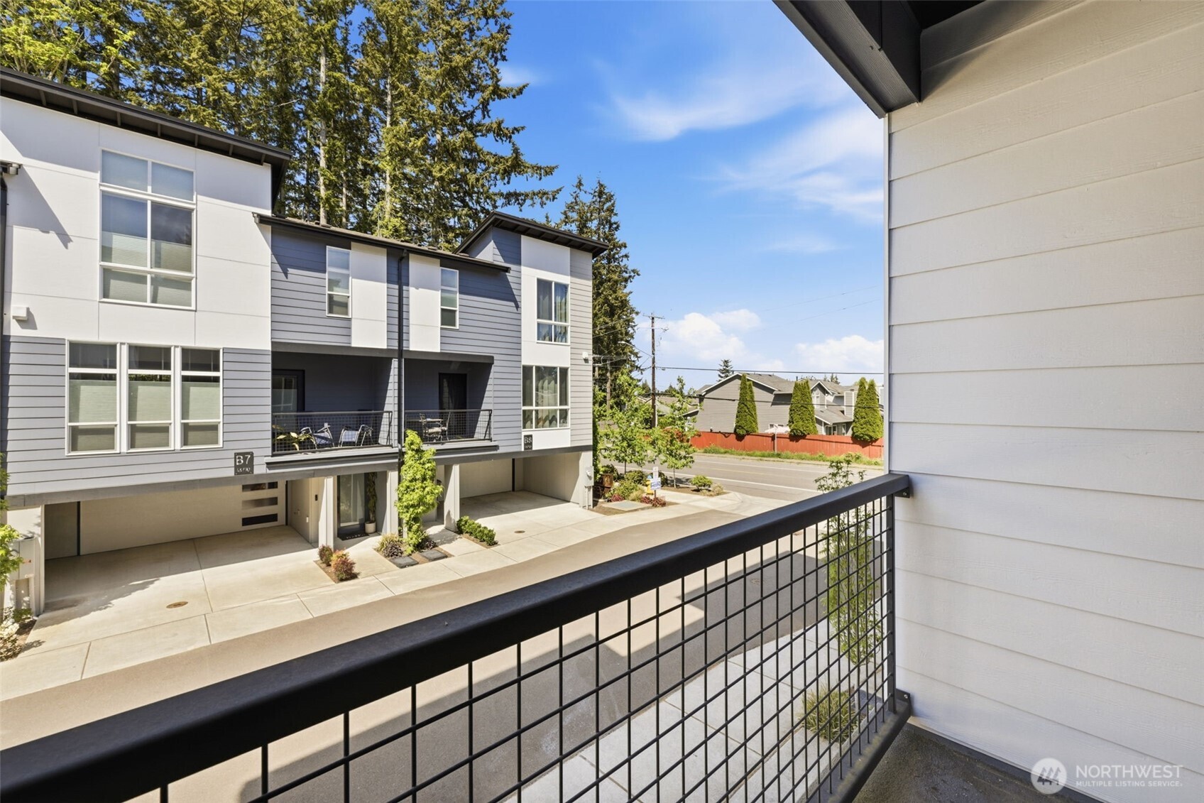 13710 Ash Way #A2, Everett, WA 98204
