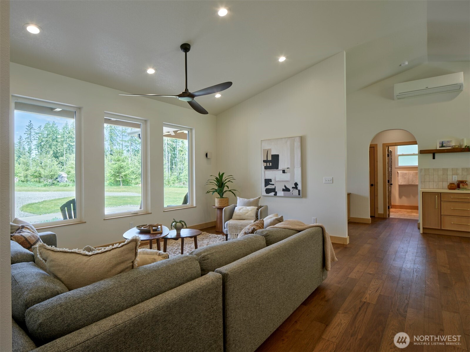 312 Little Valley Lane , Castle Rock, WA 98611