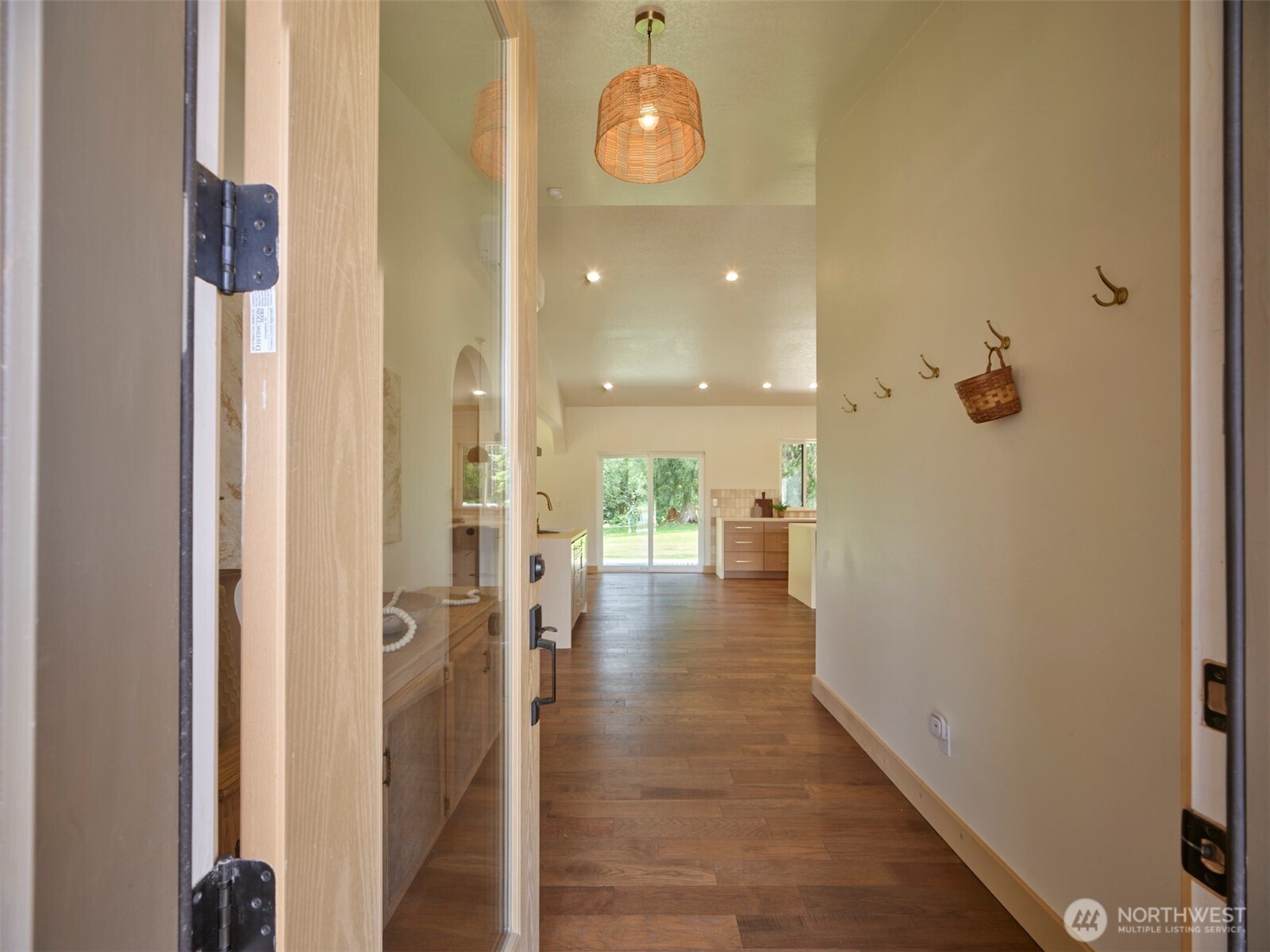 312 Little Valley Lane , Castle Rock, WA 98611