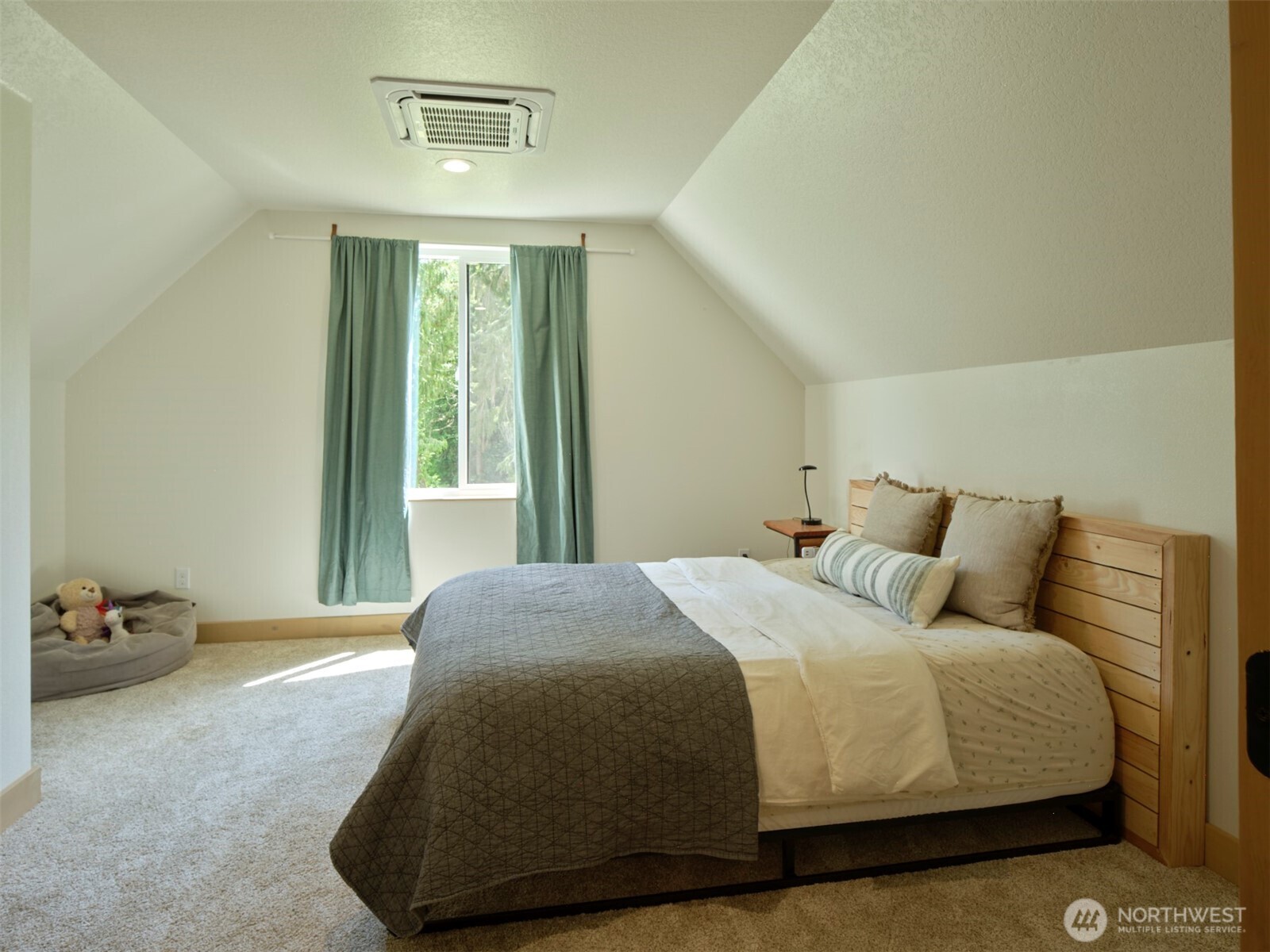 312 Little Valley Lane , Castle Rock, WA 98611