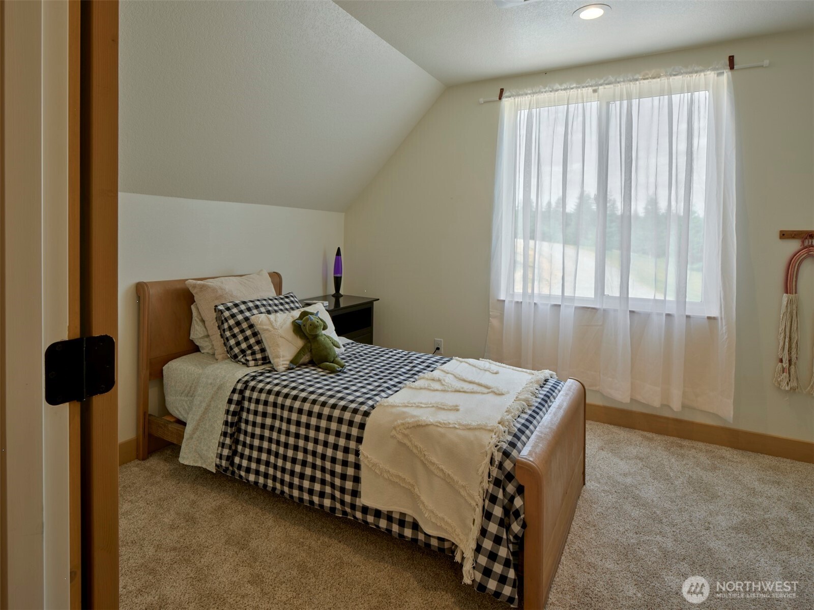 312 Little Valley Lane , Castle Rock, WA 98611