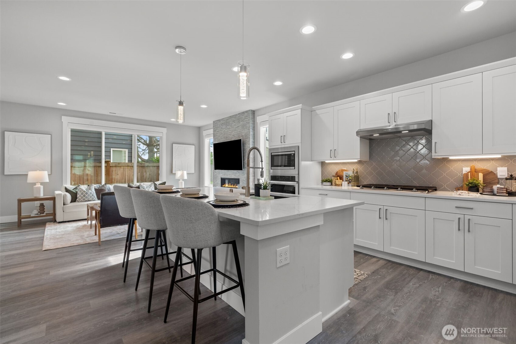 16539 8th Avenue NE #A, Shoreline, WA 98155