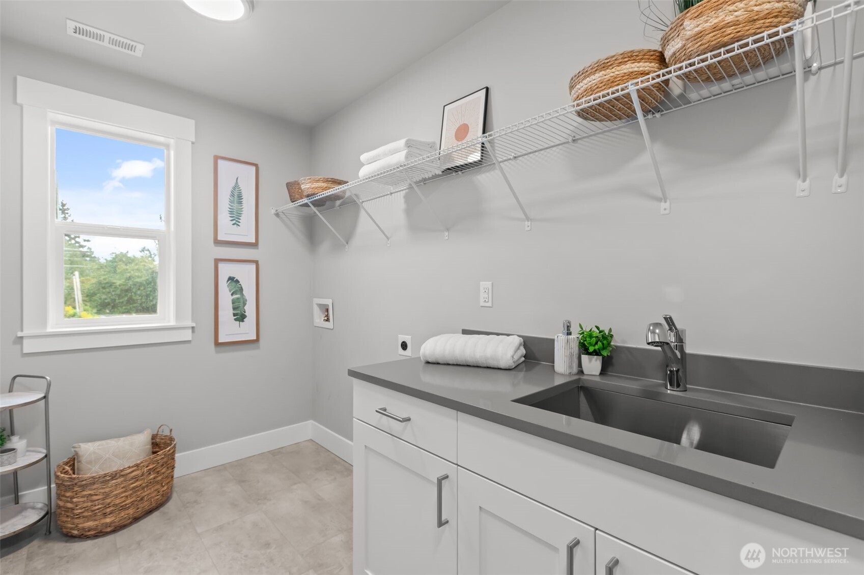 16539 8th Avenue NE #A, Shoreline, WA 98155