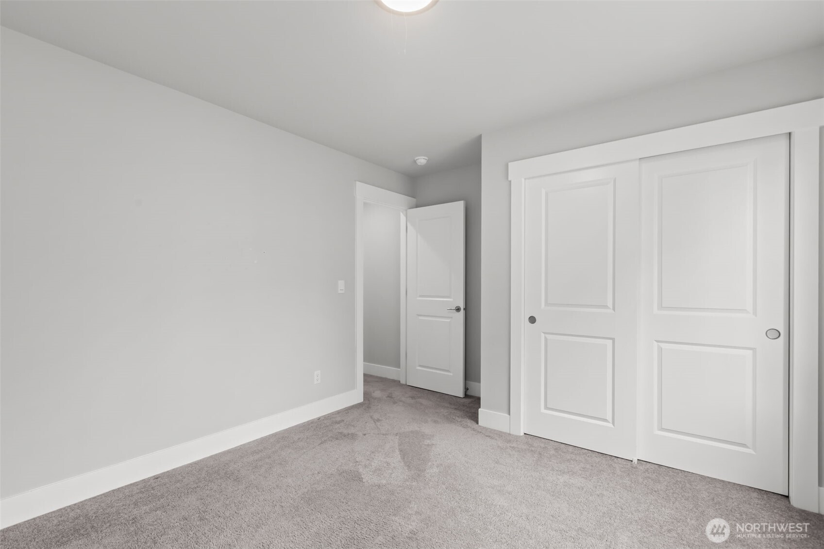 16539 8th Avenue NE #A, Shoreline, WA 98155