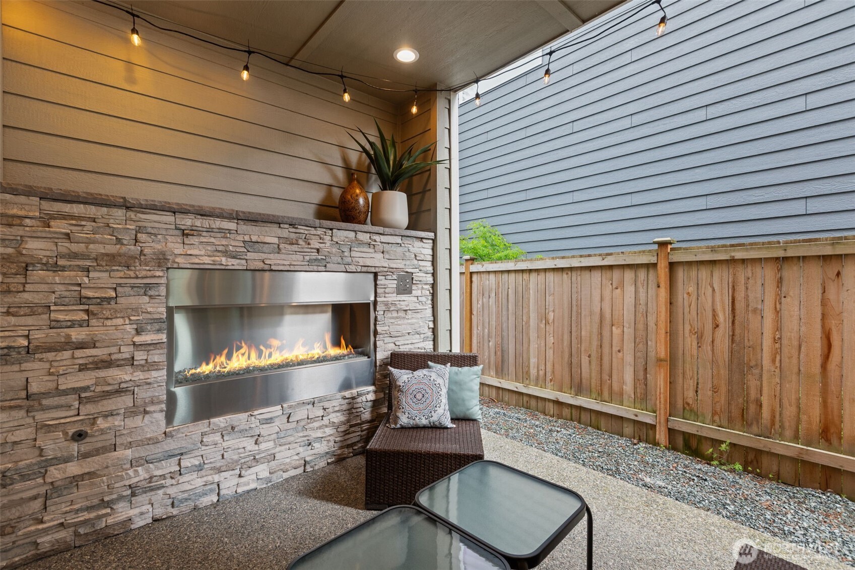 16539 8th Avenue NE #A, Shoreline, WA 98155
