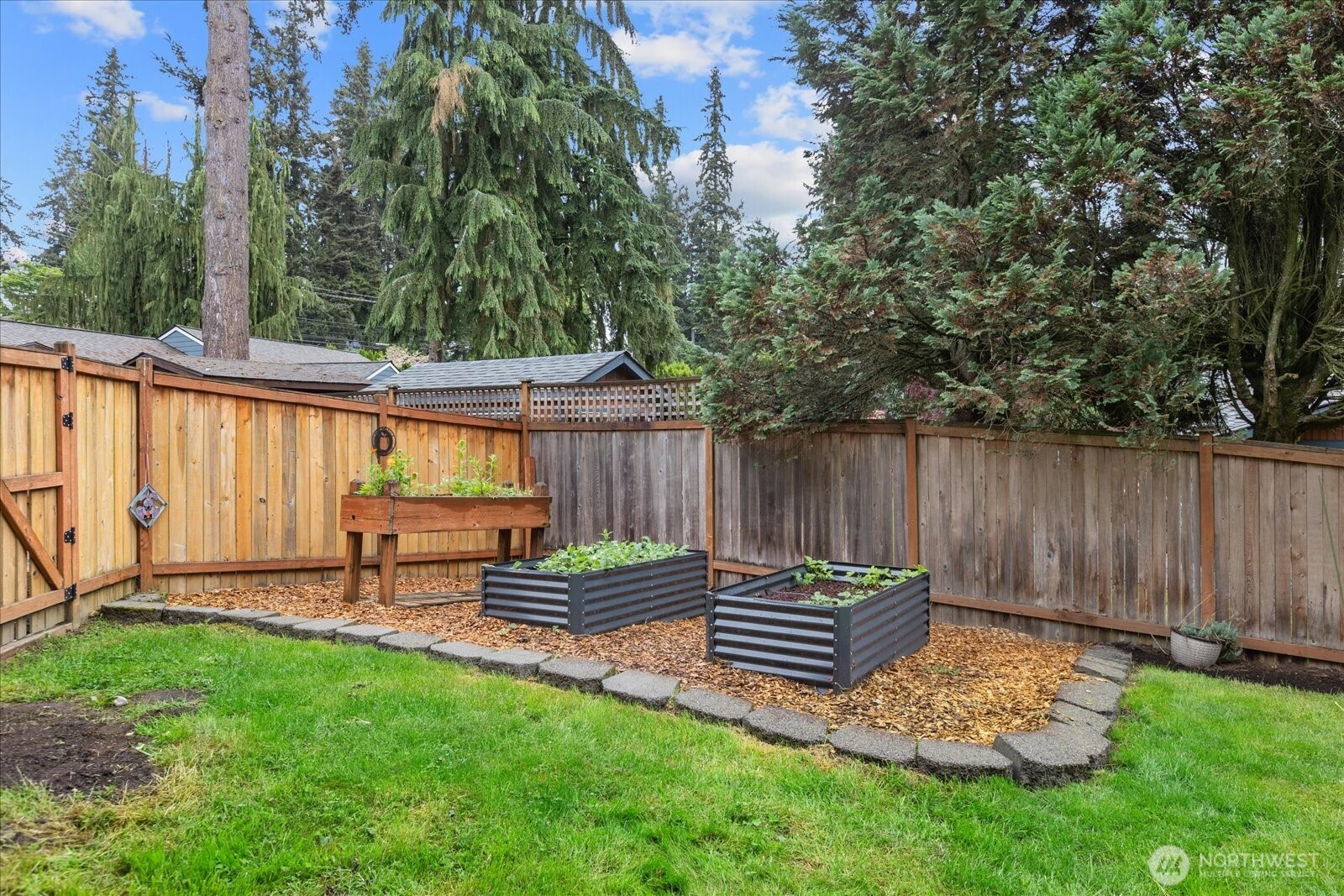 19827 Cypress Way Way , Lynnwood, WA 98036