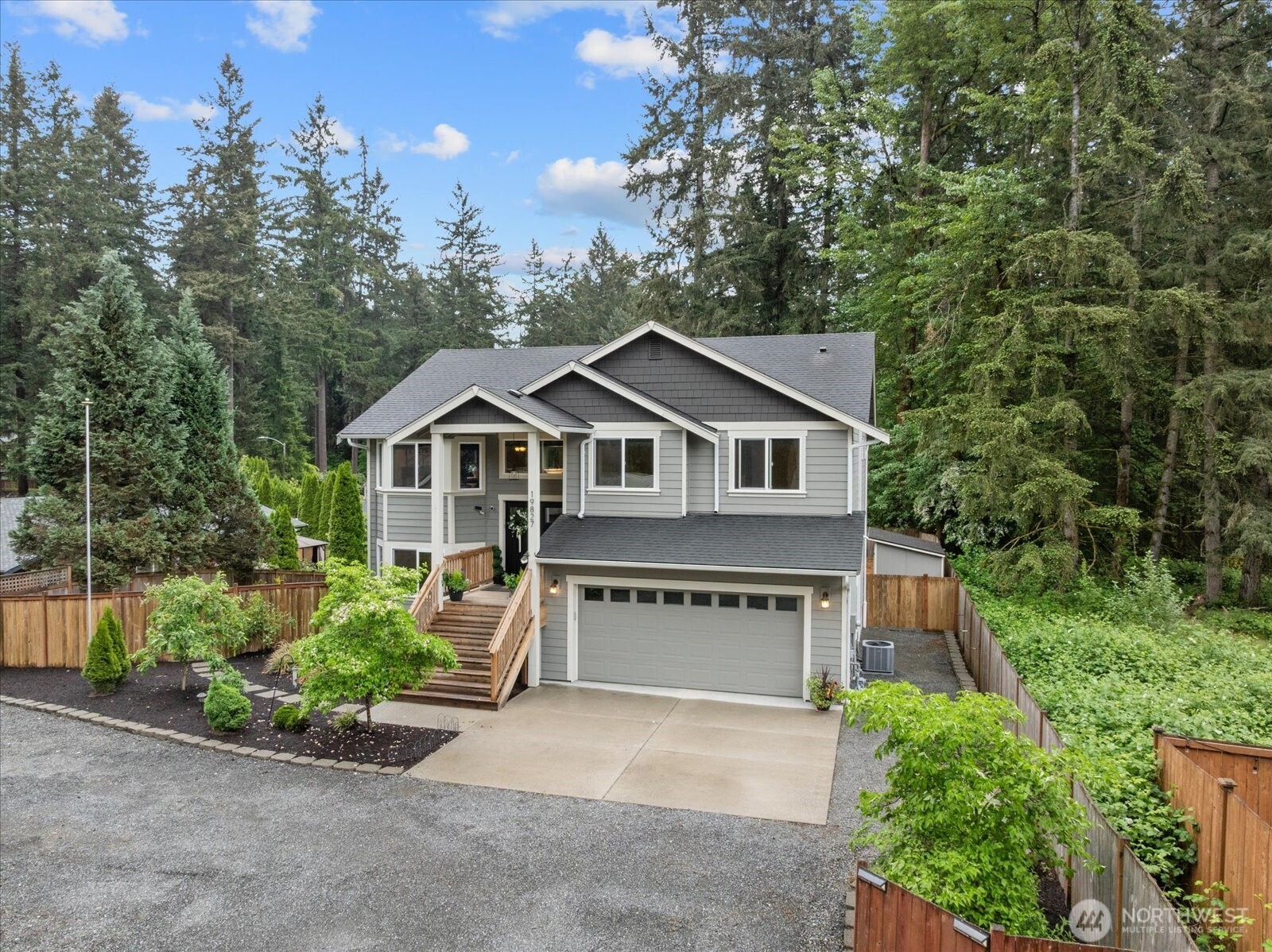 19827 Cypress Way Way , Lynnwood, WA 98036