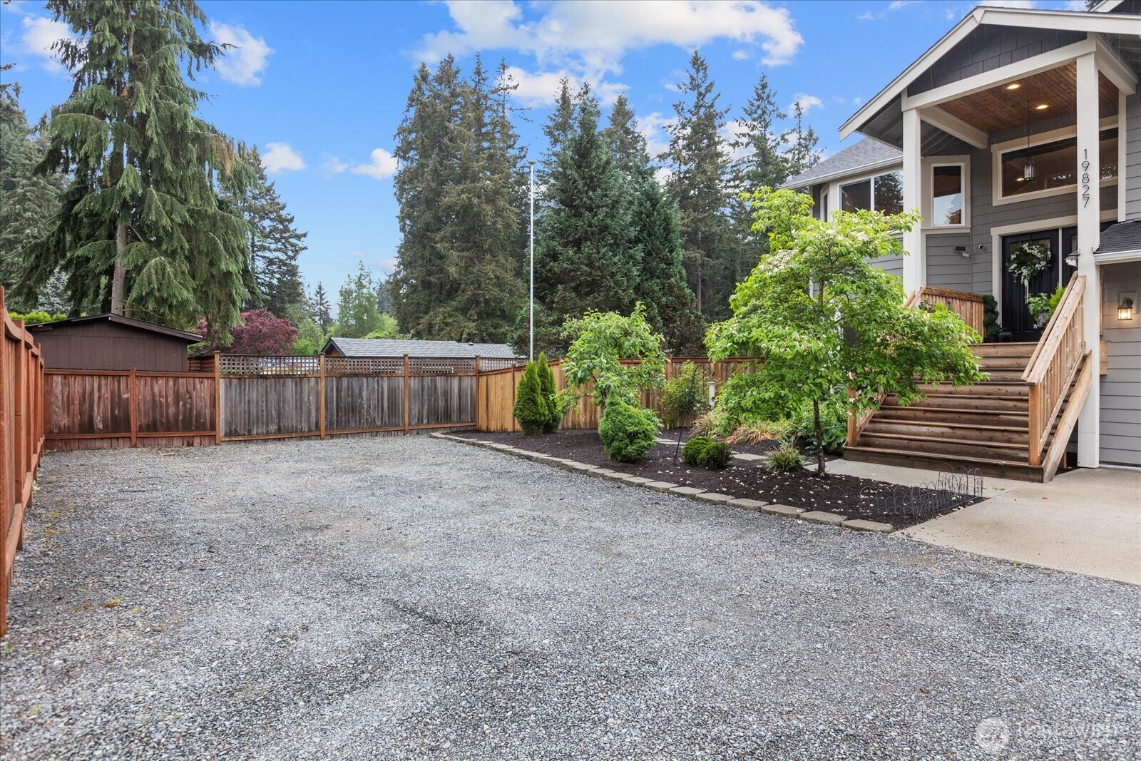 19827 Cypress Way Way , Lynnwood, WA 98036