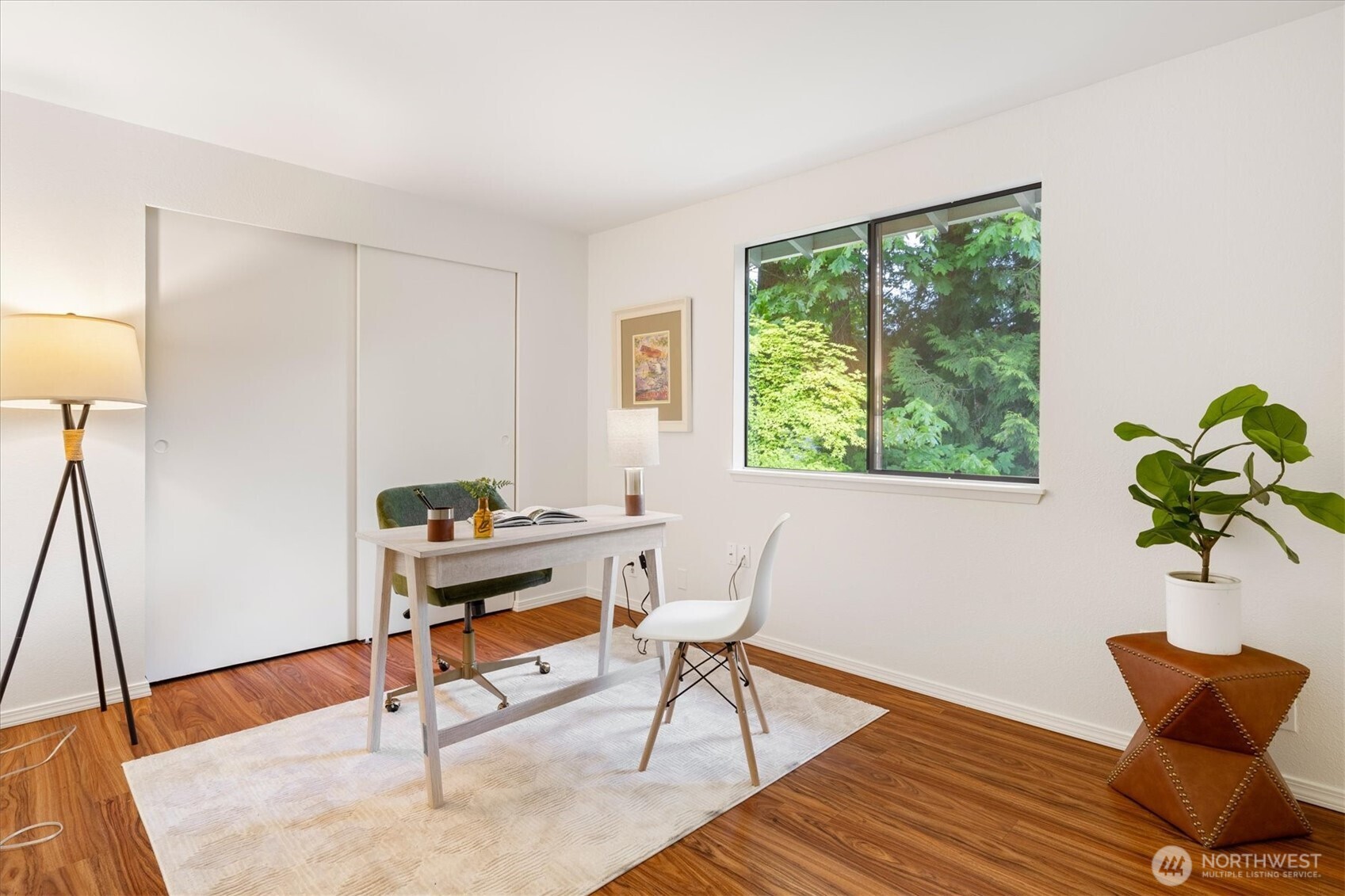 20106 96th Avenue NE, Bothell, WA 98011-2309