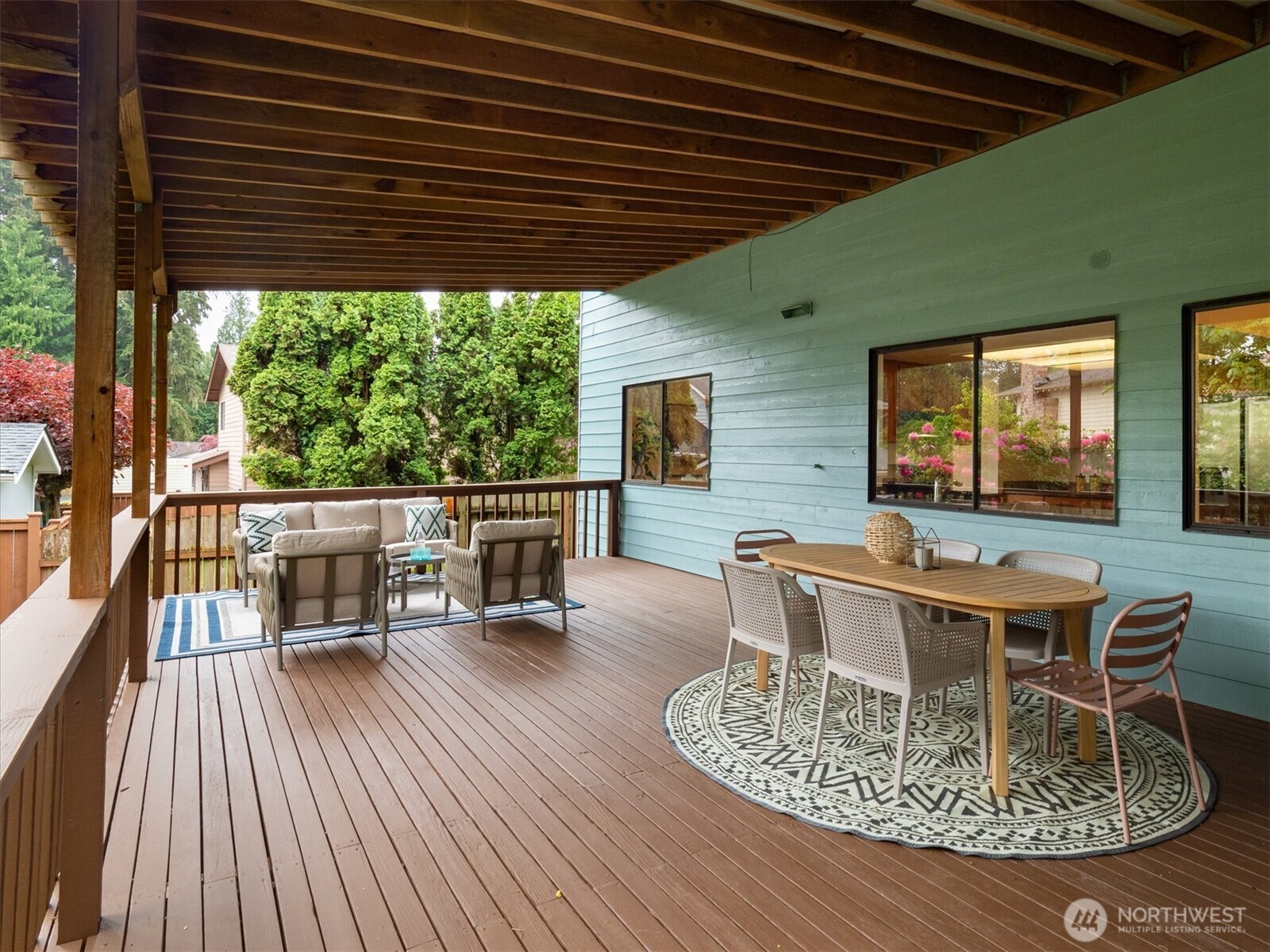 20106 96th Avenue NE, Bothell, WA 98011-2309