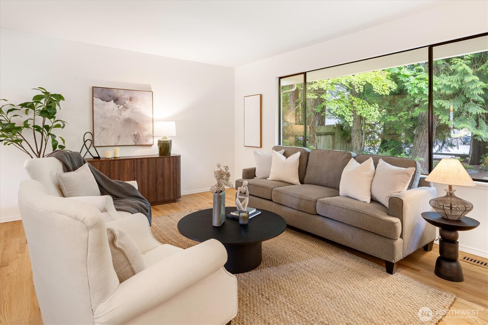 20106 96th Avenue NE, Bothell, WA 98011-2309