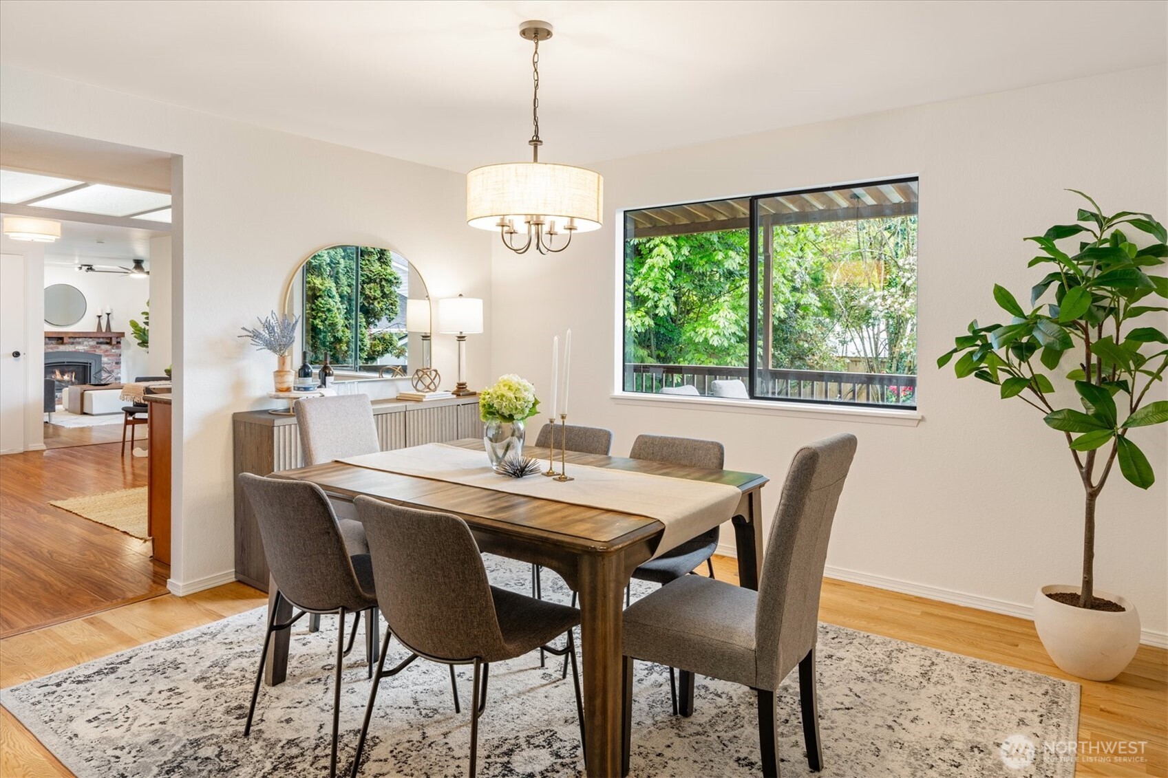20106 96th Avenue NE, Bothell, WA 98011-2309