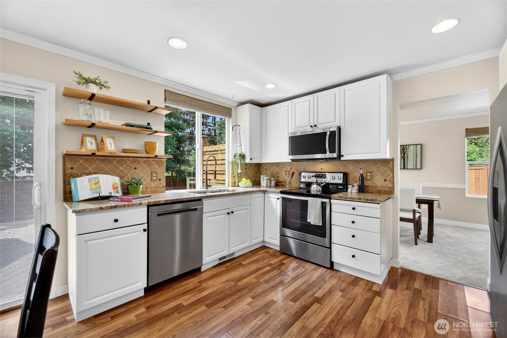 411 25th Avenue Pl , Milton, WA 98354