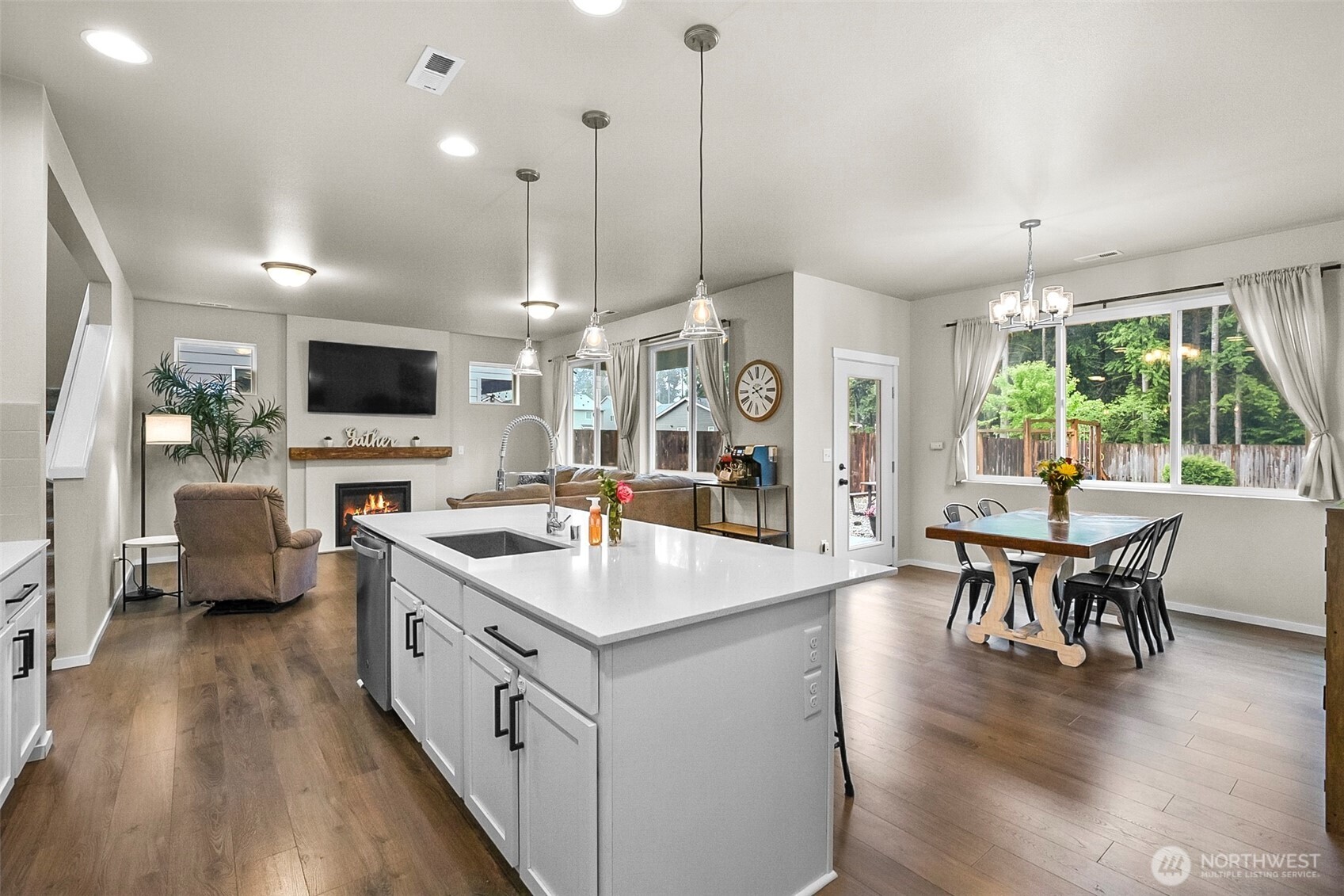 17312 Shay Street , Granite Falls, WA 98252