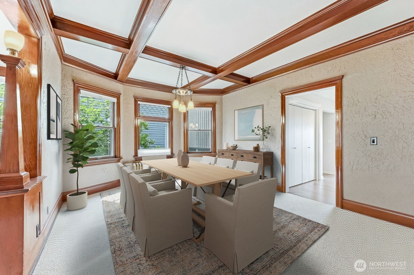 2025 Boylston Avenue E, Seattle, WA 98102-3519