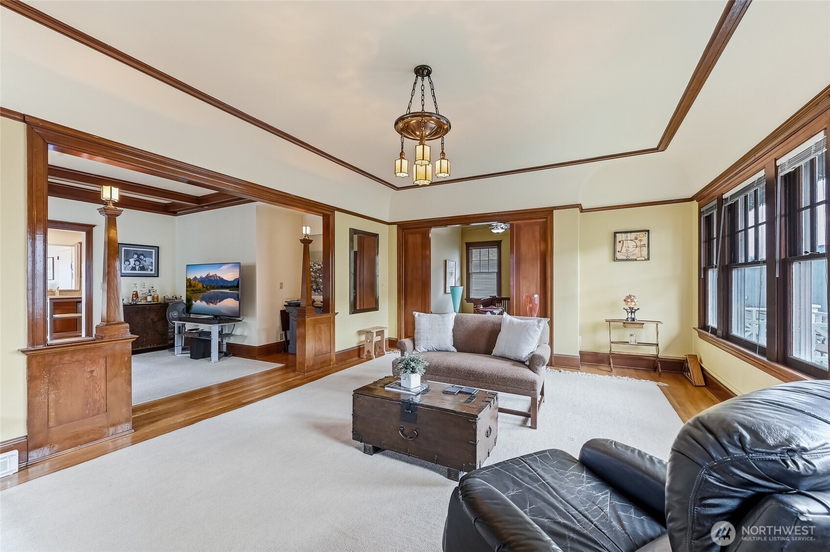 2025 Boylston Avenue E, Seattle, WA 98102-3519