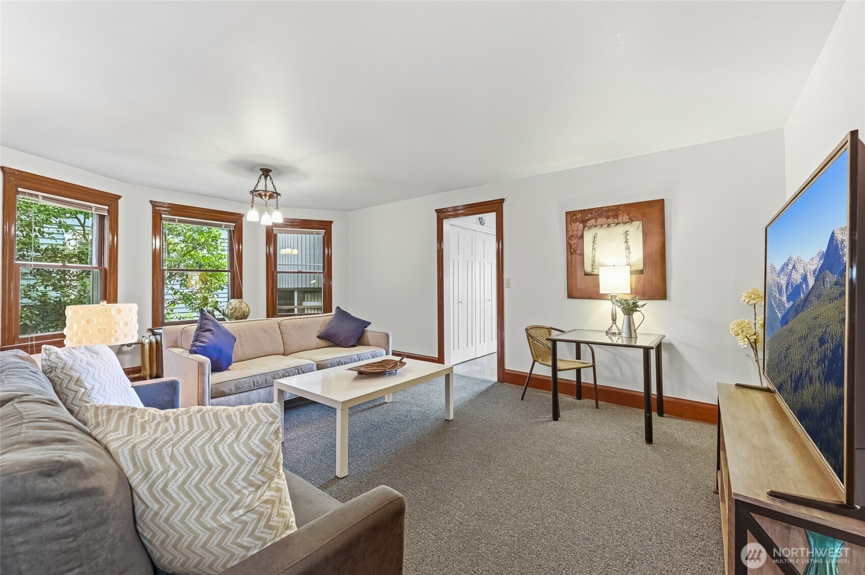 2025 Boylston Avenue E, Seattle, WA 98102-3519