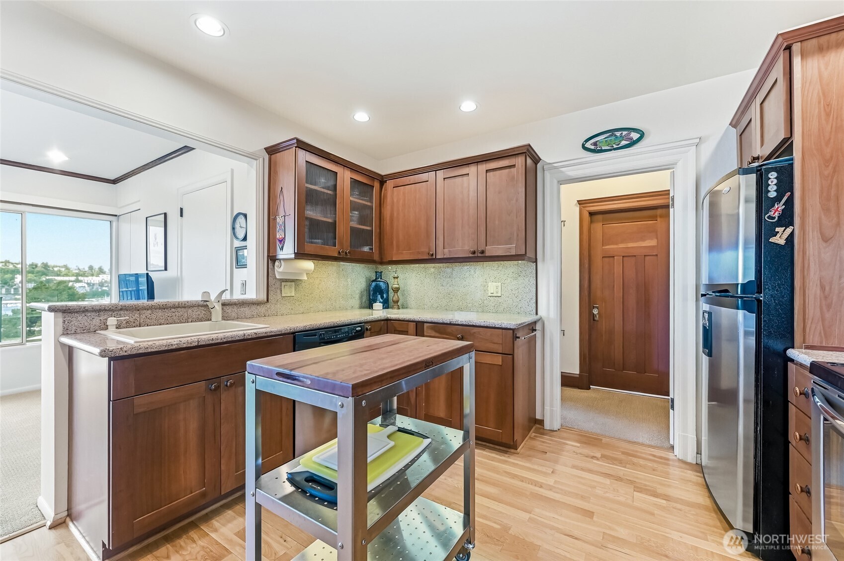 2025 Boylston Avenue E, Seattle, WA 98102-3519