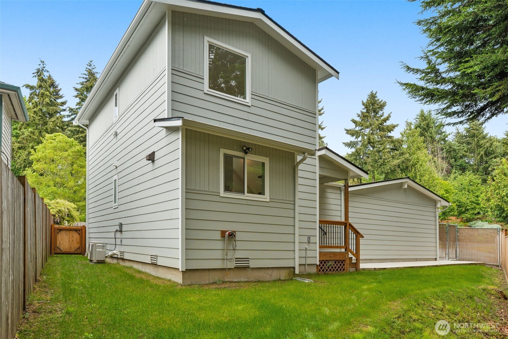14009 13th Avenue SW, Burien, WA 98166