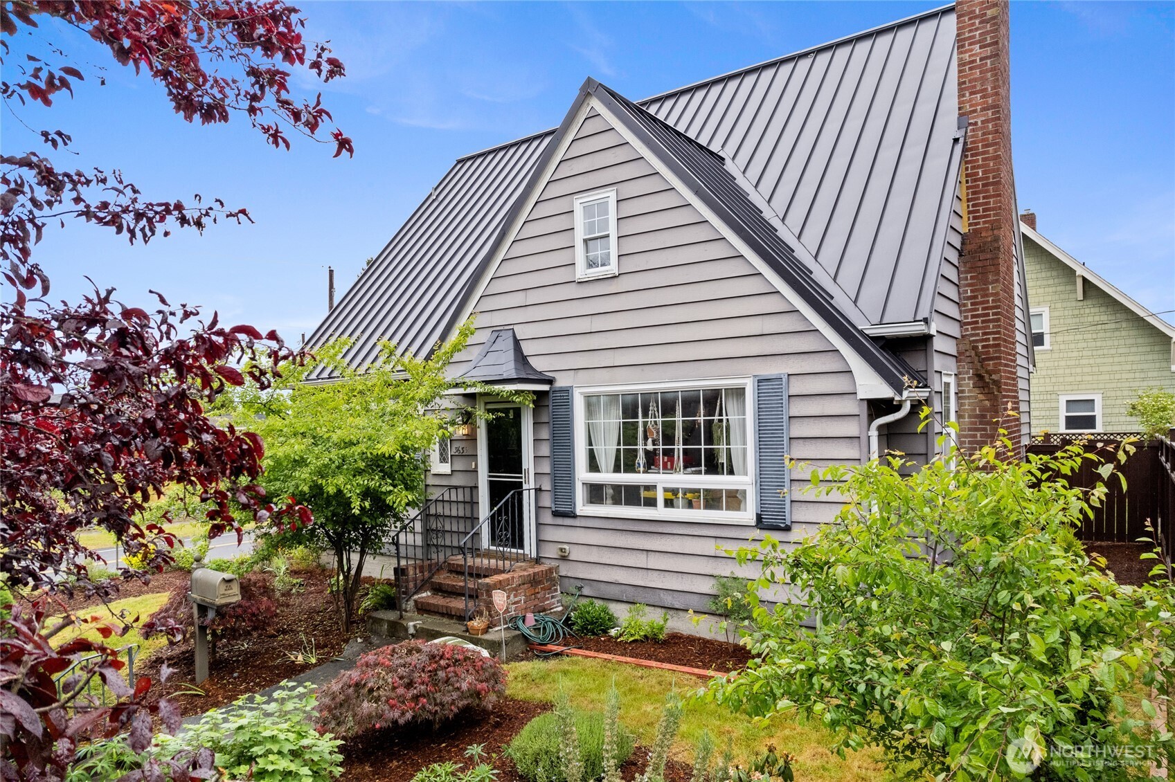 3633 N Ferdinand Street , Tacoma, WA 98407