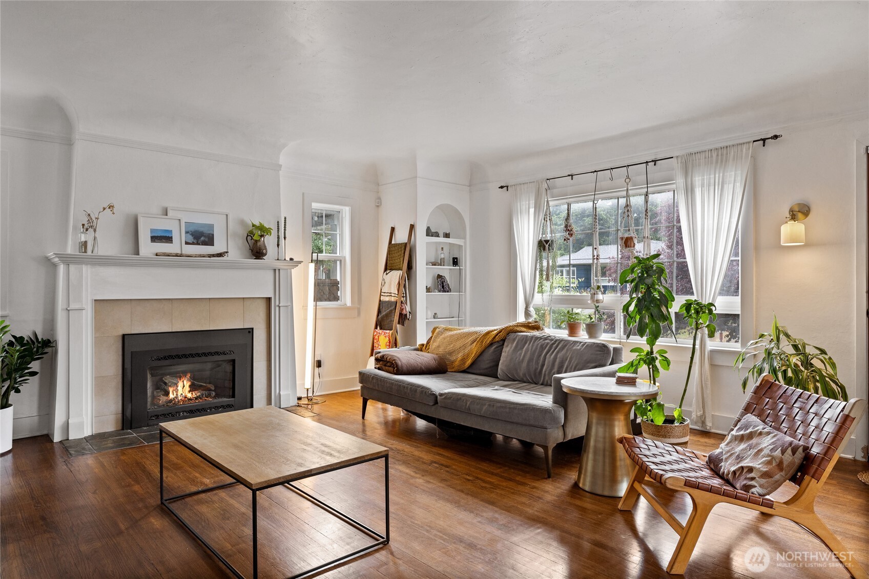 3633 N Ferdinand Street , Tacoma, WA 98407