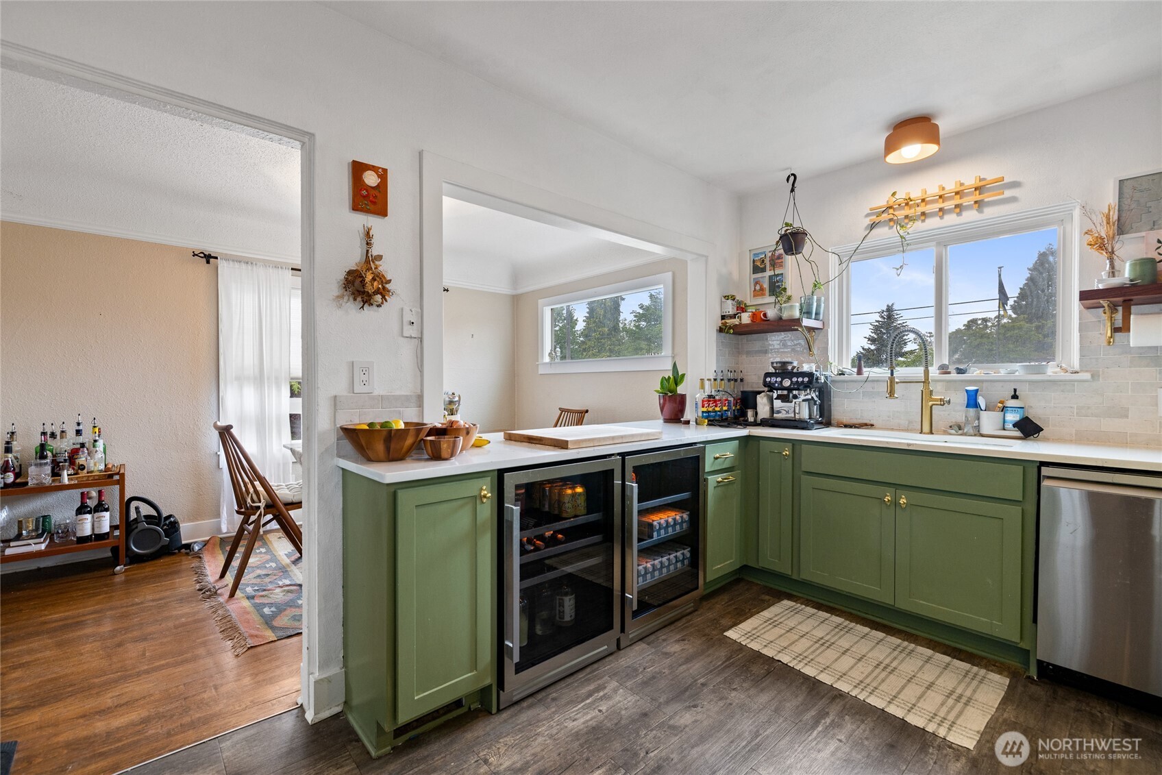 3633 N Ferdinand Street , Tacoma, WA 98407