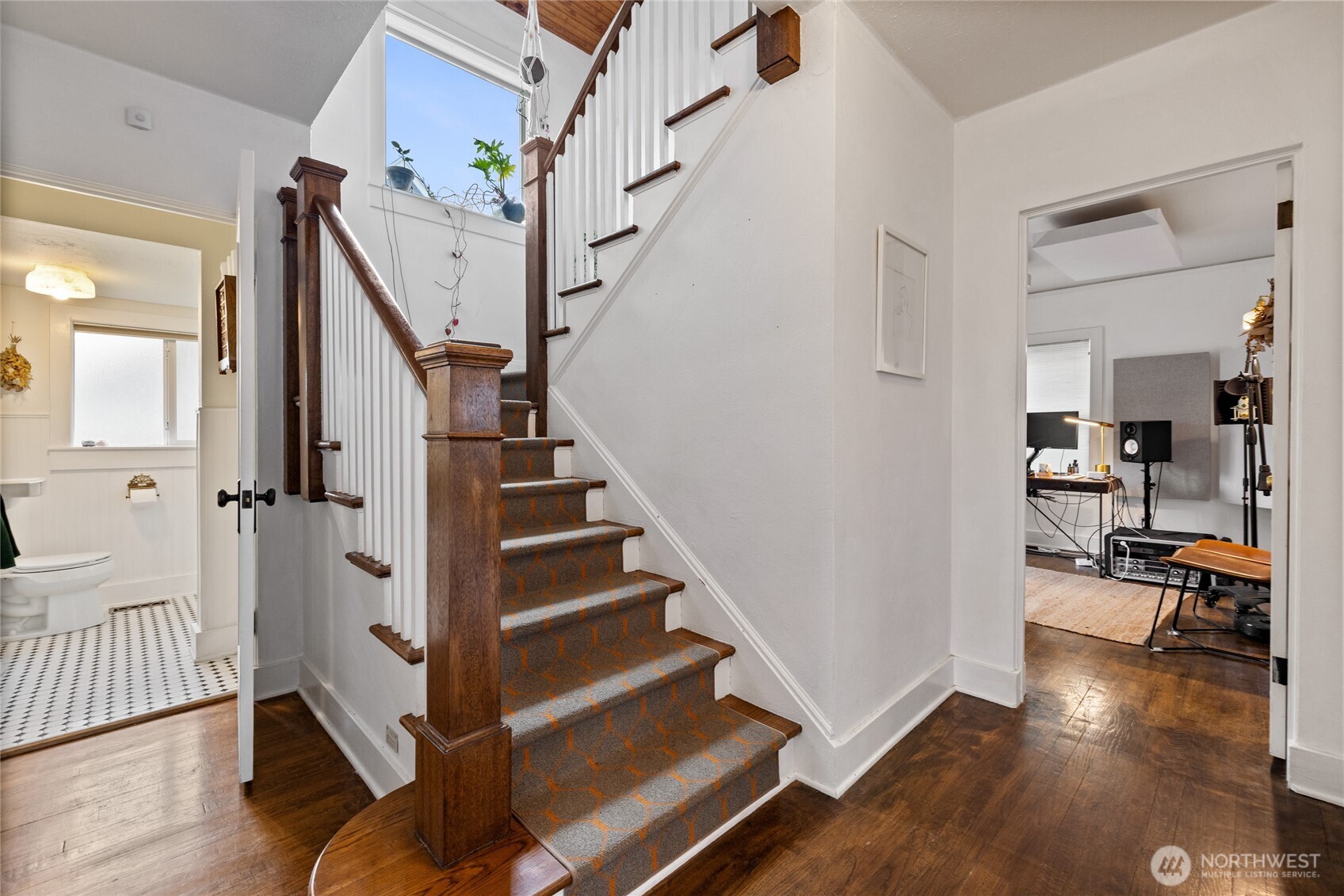 3633 N Ferdinand Street , Tacoma, WA 98407