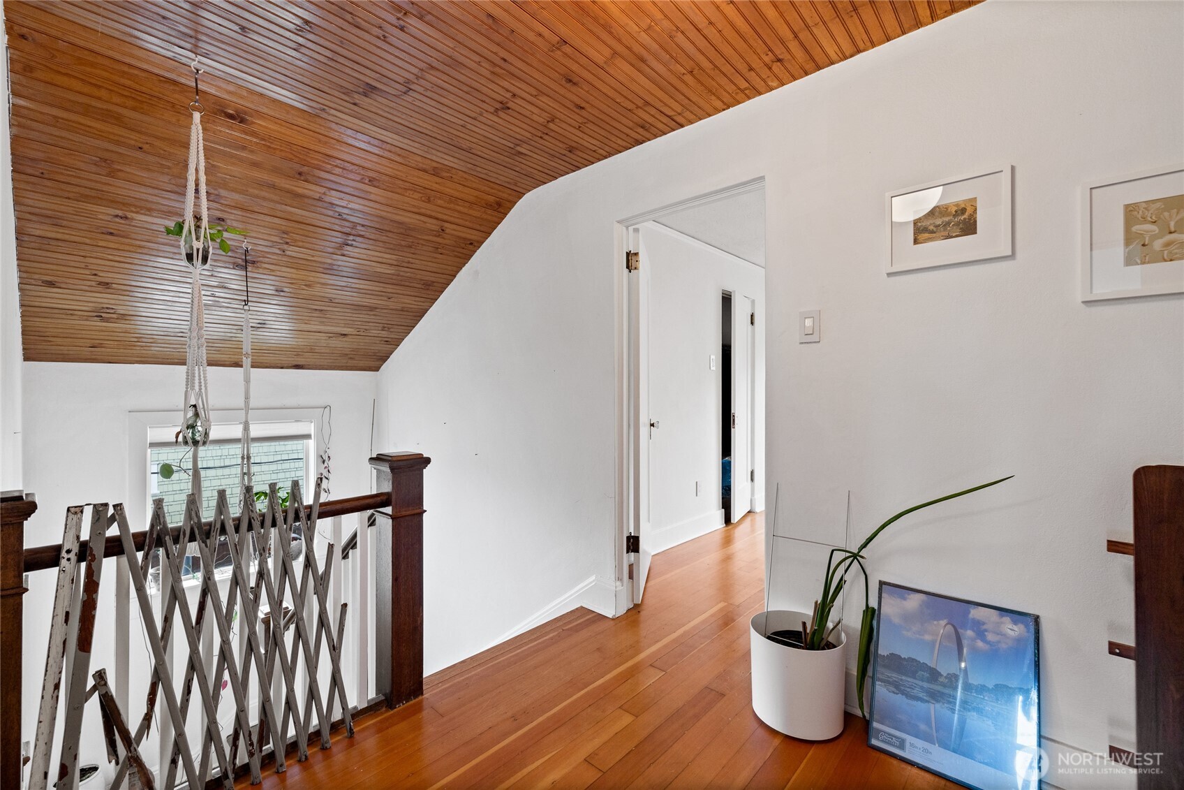3633 N Ferdinand Street , Tacoma, WA 98407