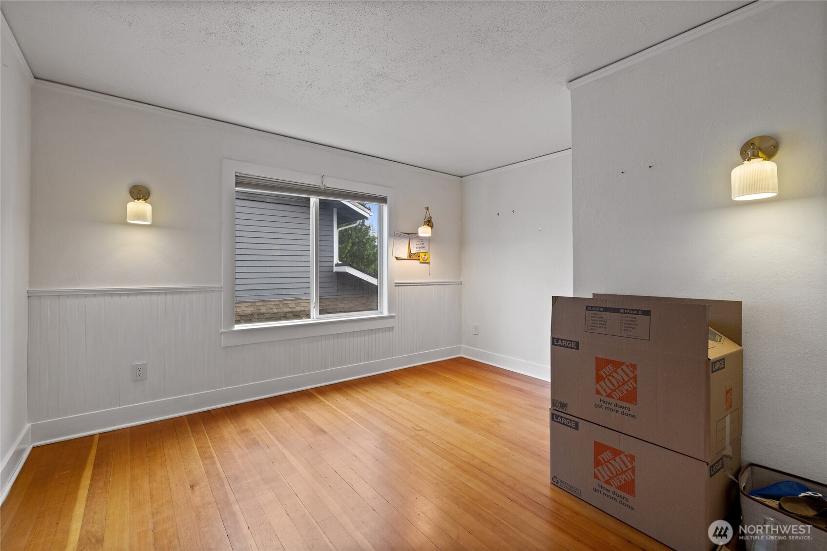 3633 N Ferdinand Street , Tacoma, WA 98407