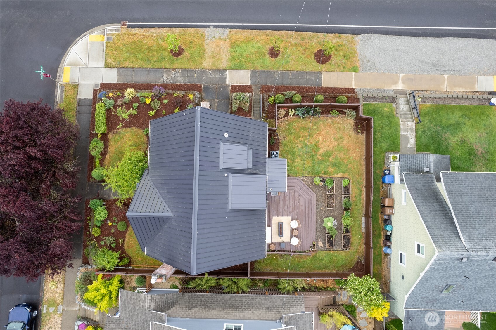 3633 N Ferdinand Street , Tacoma, WA 98407