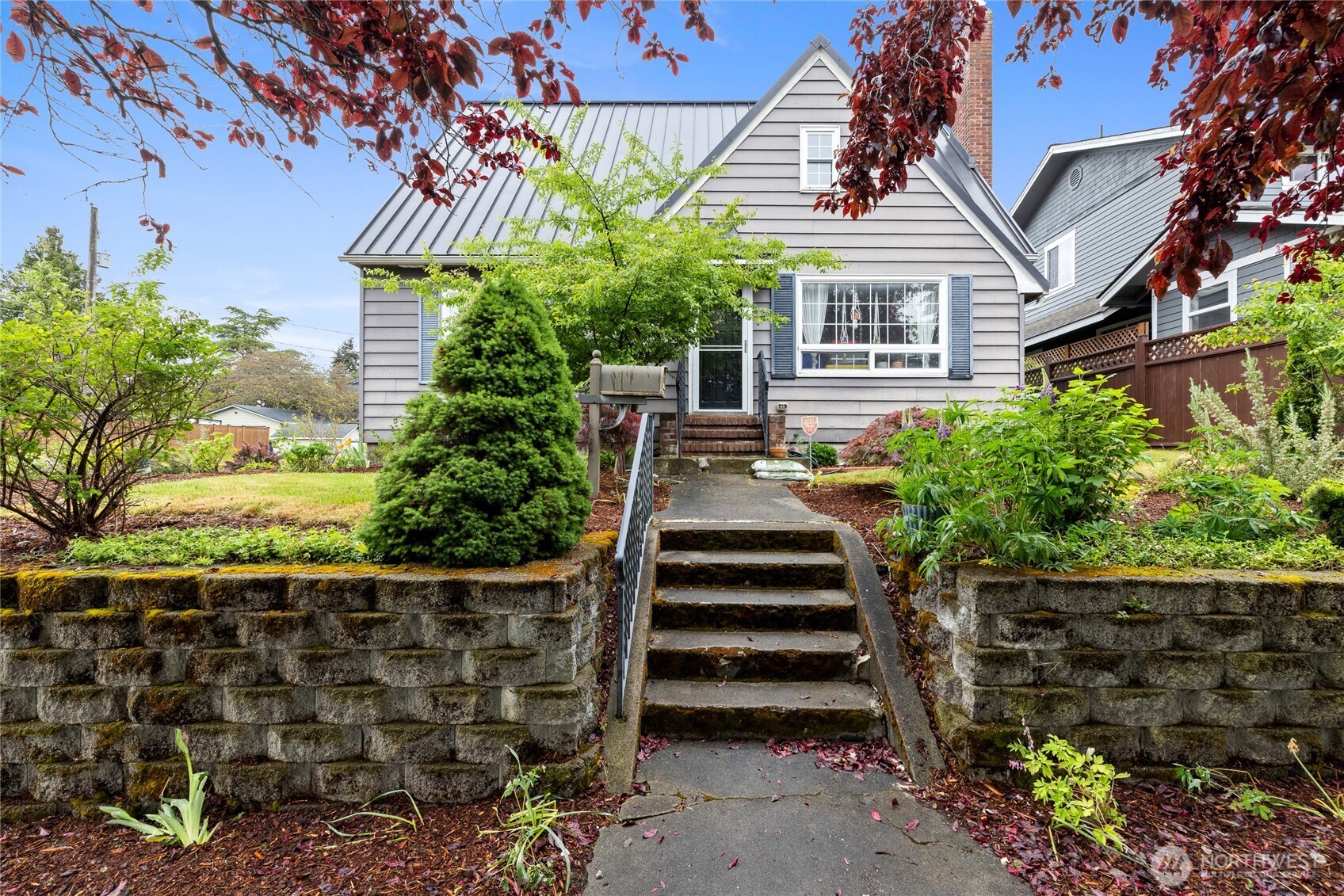 3633 N Ferdinand Street , Tacoma, WA 98407