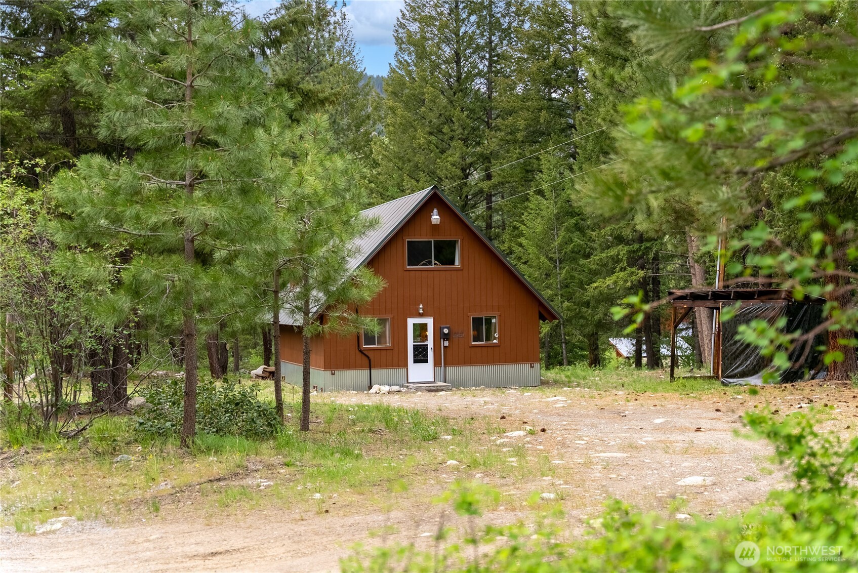 37 E Buttermilk Creek Road , Twisp, WA 98856