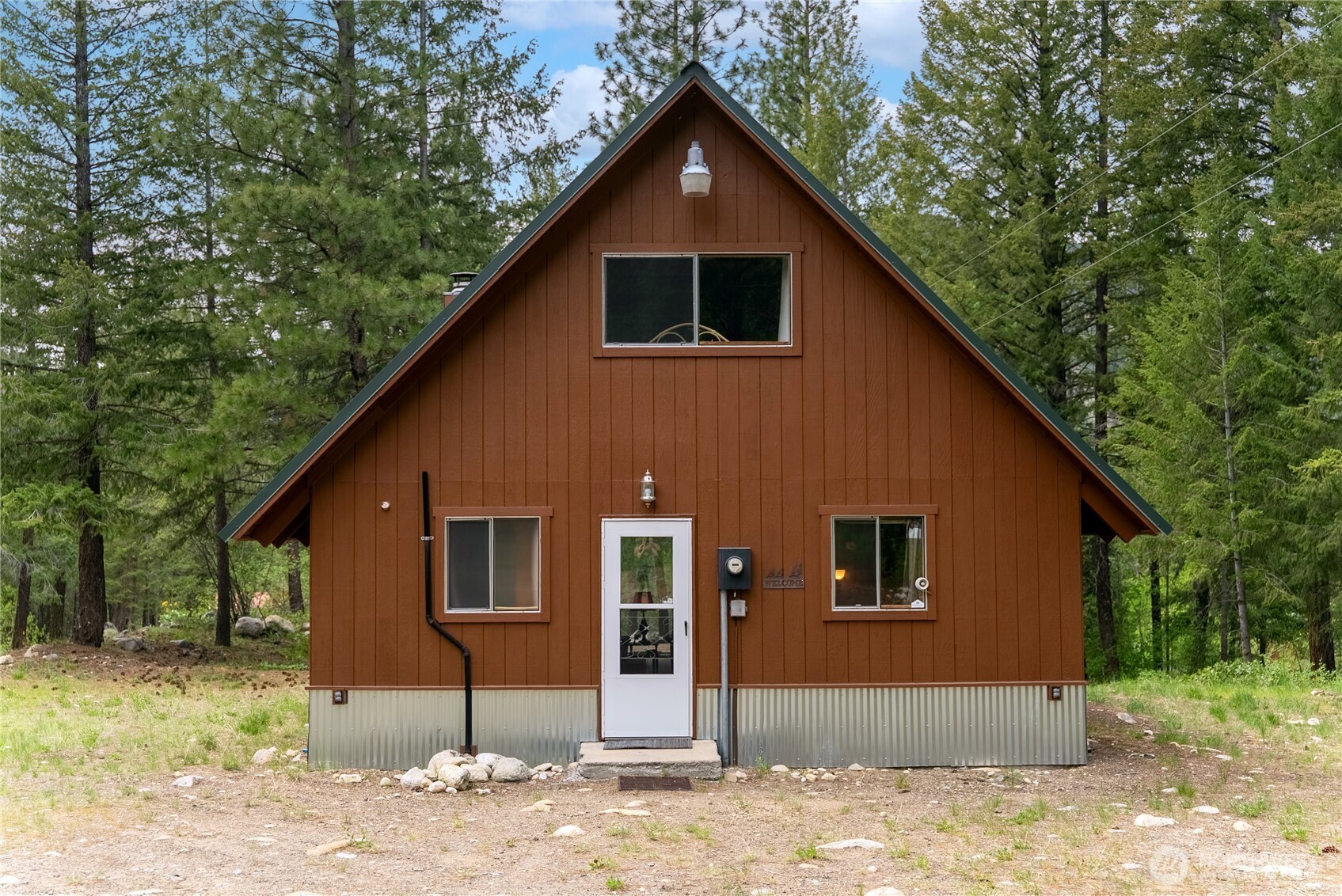 37 E Buttermilk Creek Road , Twisp, WA 98856