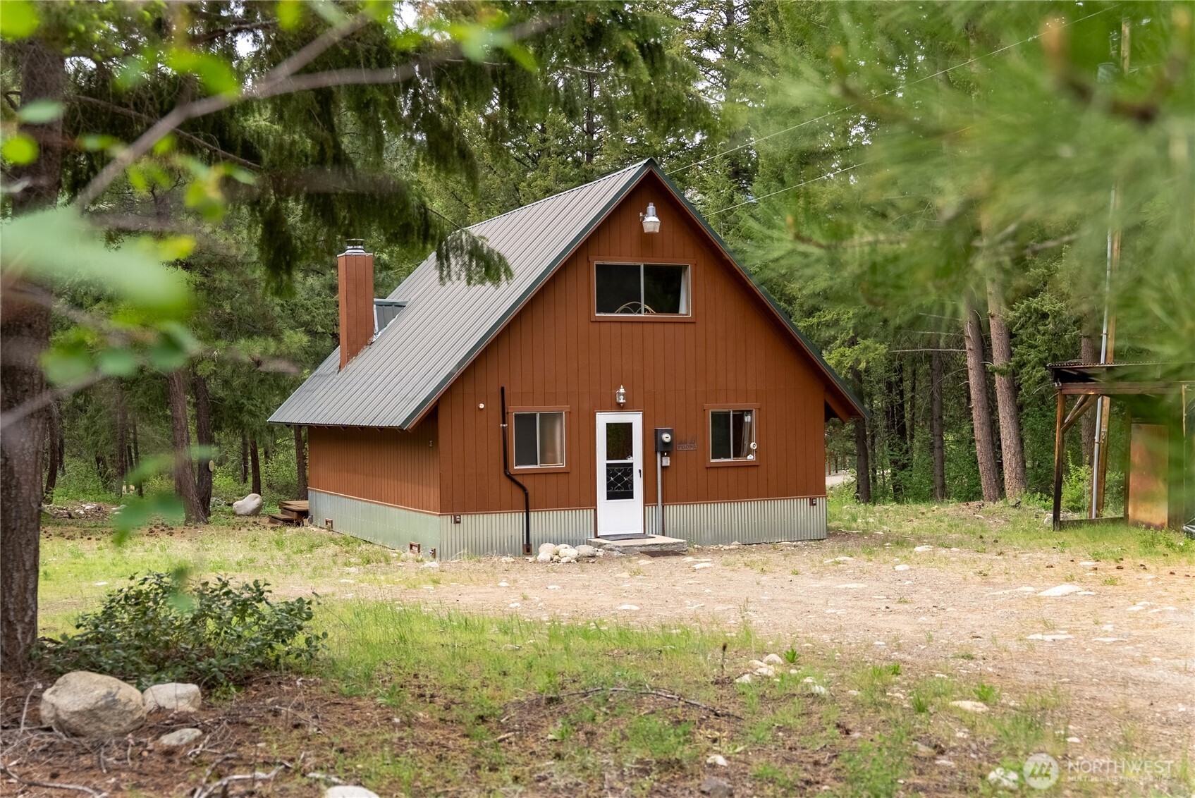 37 E Buttermilk Creek Road , Twisp, WA 98856