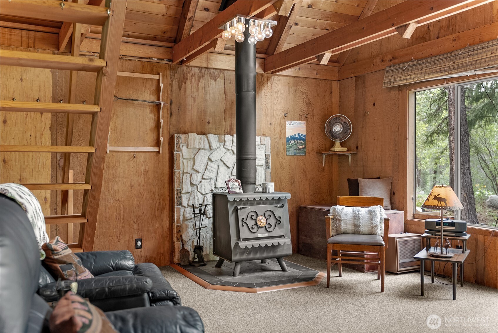 37 E Buttermilk Creek Road , Twisp, WA 98856