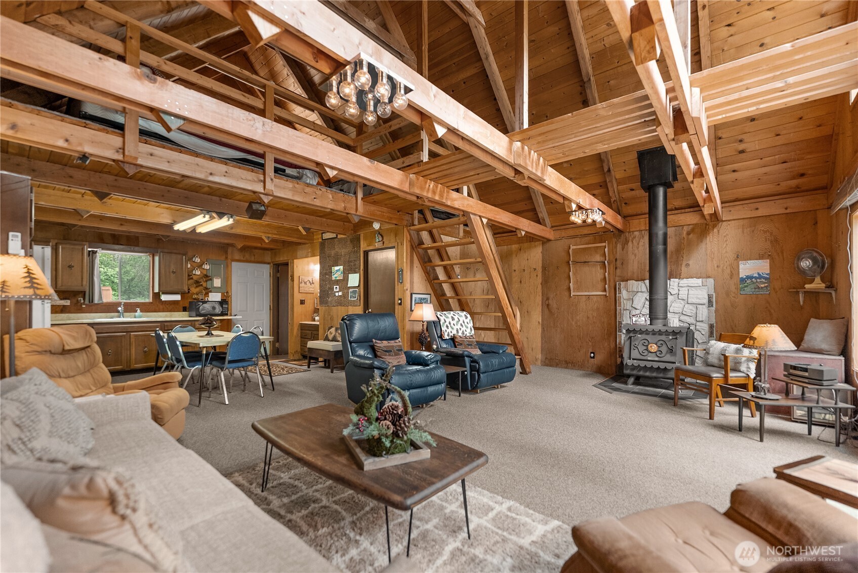 37 E Buttermilk Creek Road , Twisp, WA 98856