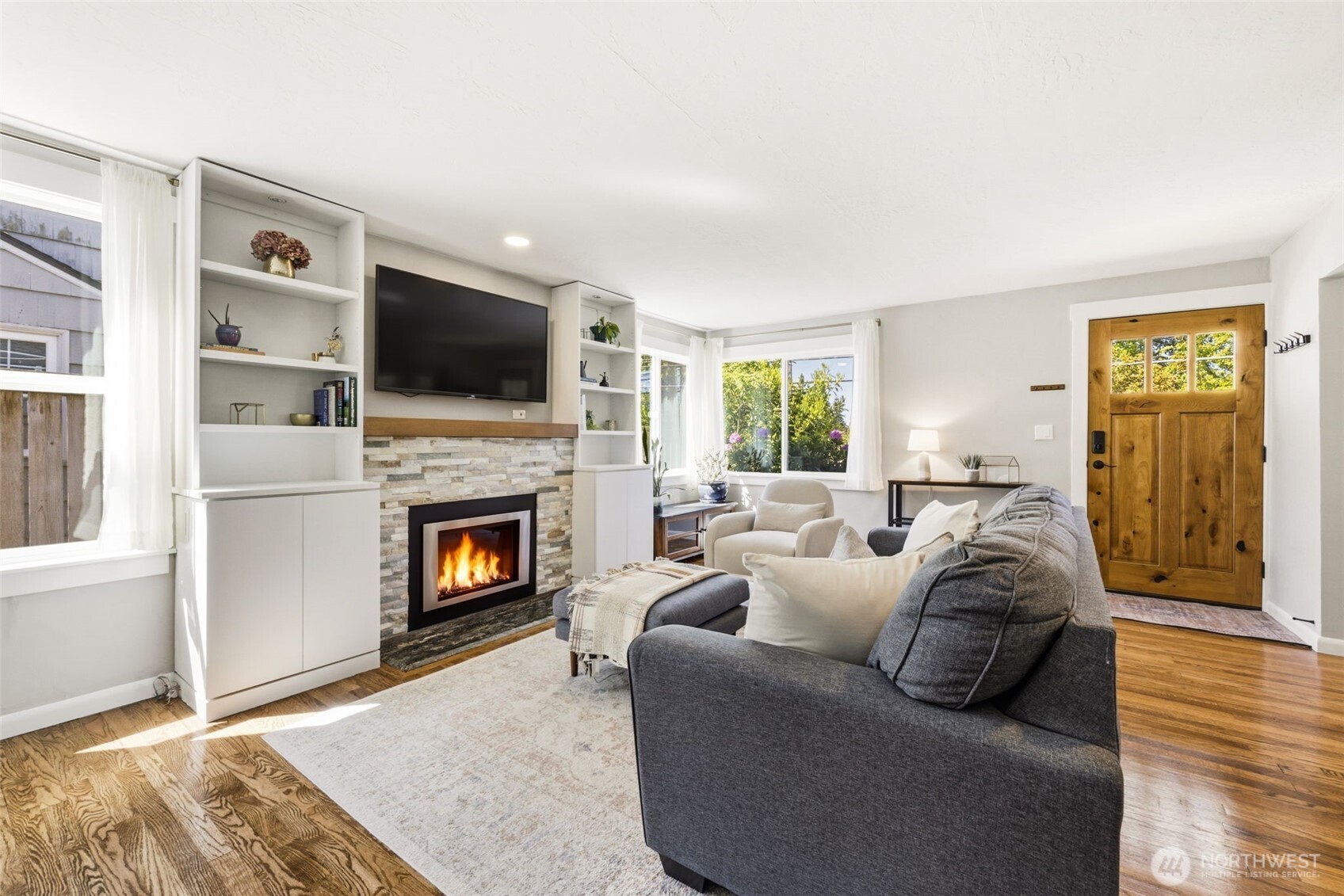 9416 5th Avenue NE, Seattle, WA 98115-2809