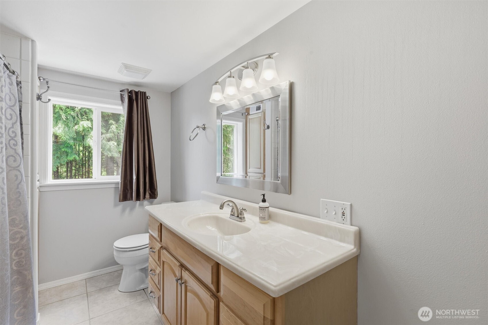 5523 E Wishon Rd , Snohomish, WA 98290