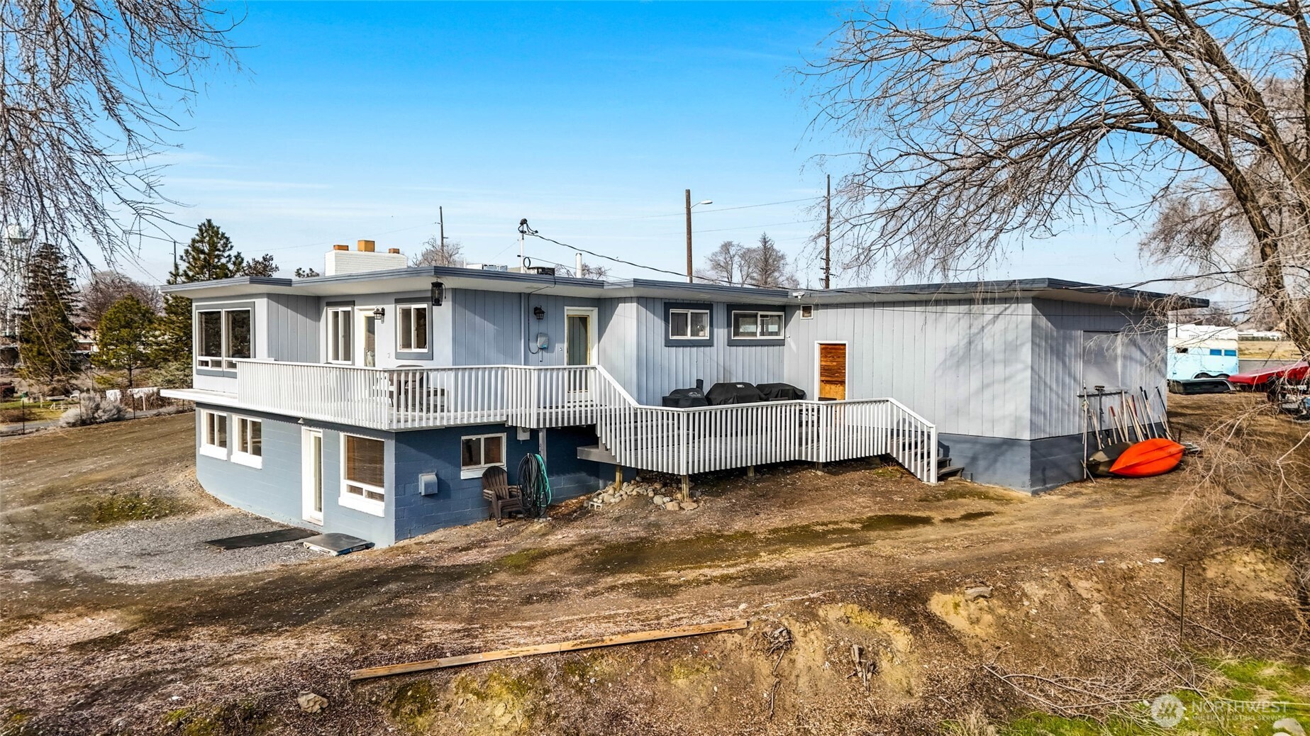 8061 NE Valley Road , Moses Lake, WA 98837