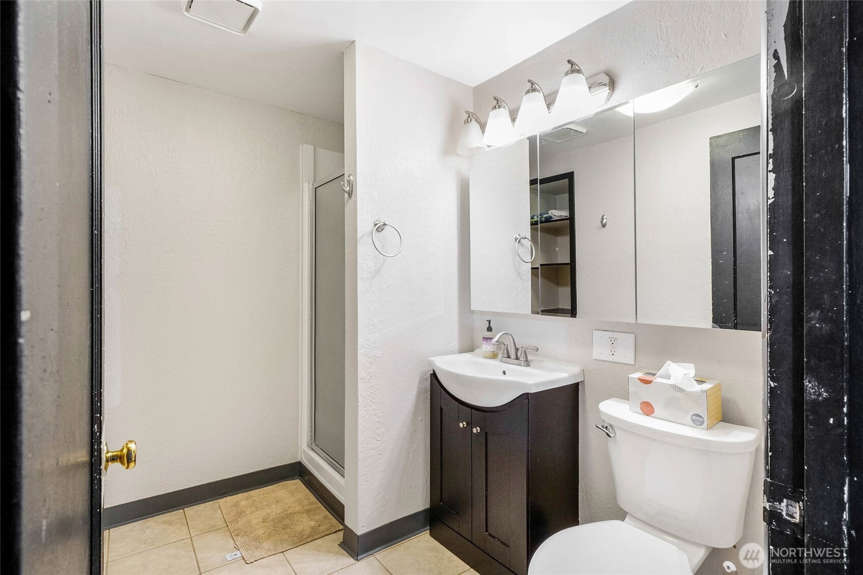 8061 NE Valley Road , Moses Lake, WA 98837