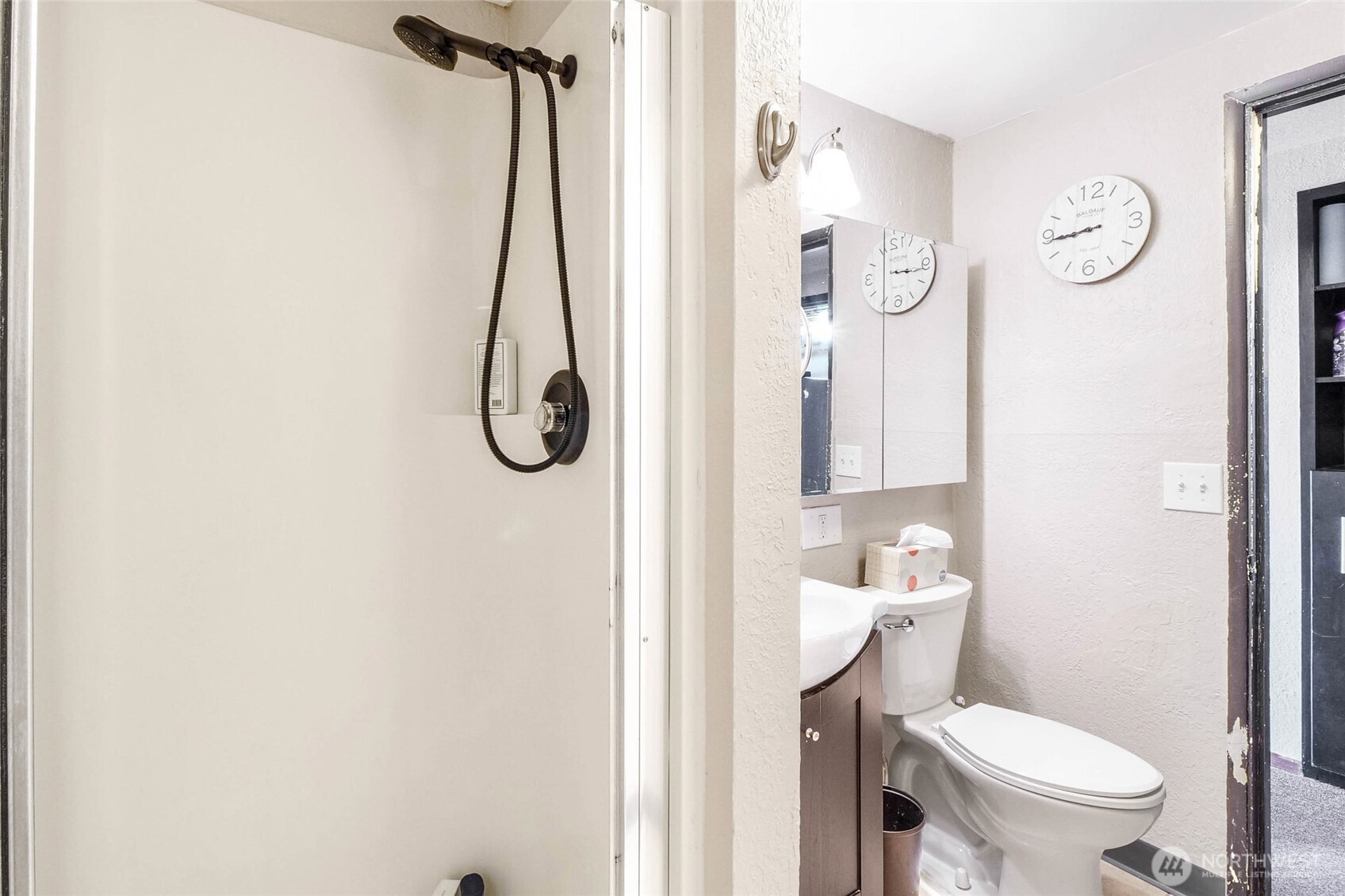 8061 NE Valley Road , Moses Lake, WA 98837