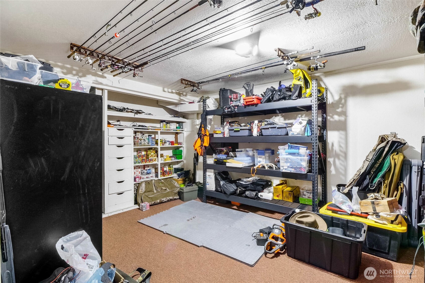 8061 NE Valley Road , Moses Lake, WA 98837
