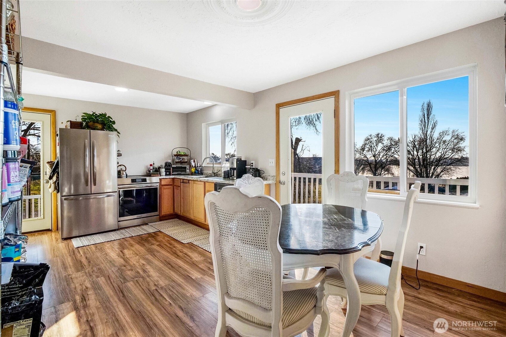 8061 NE Valley Road , Moses Lake, WA 98837