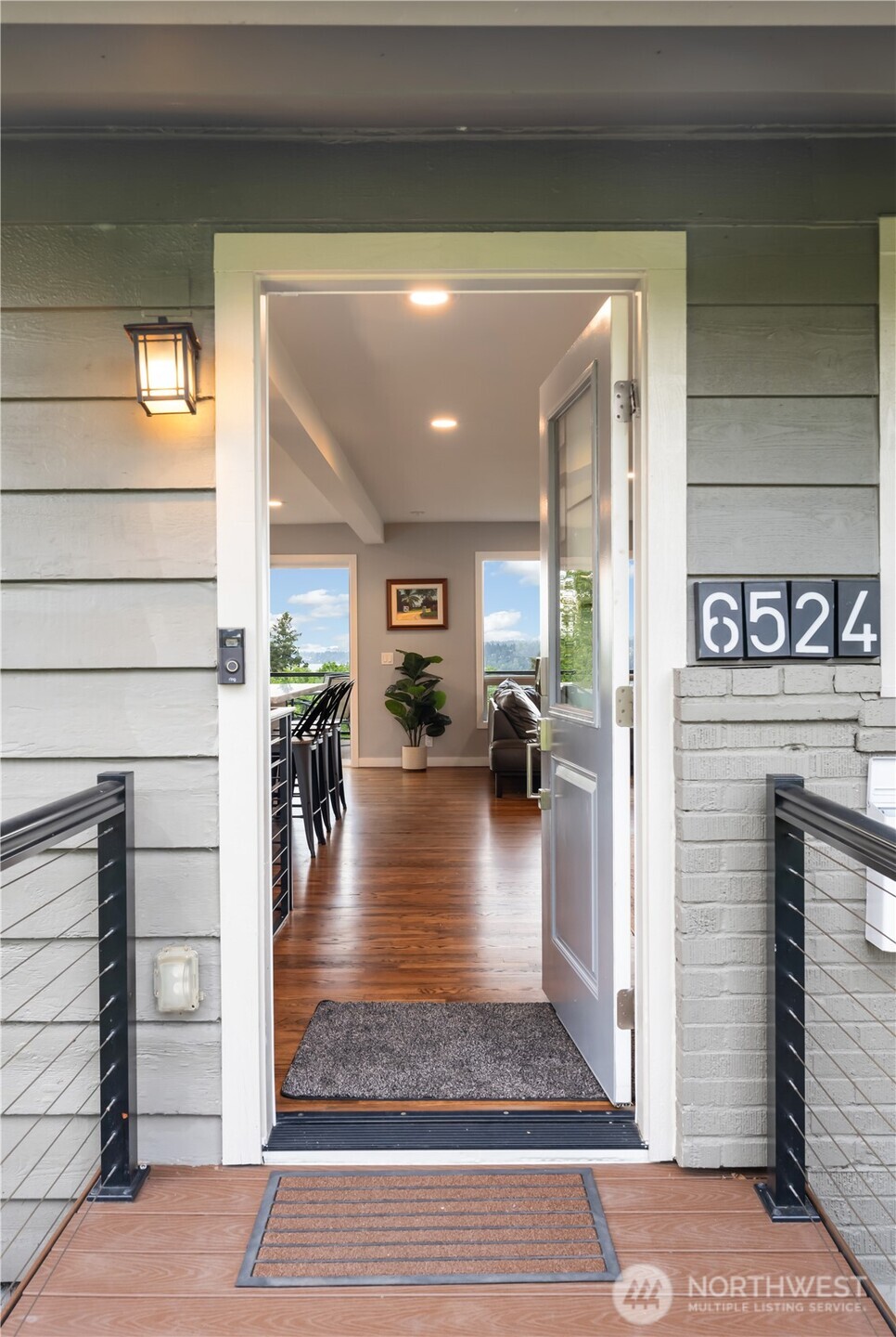 6524 S Hazel Street , Seattle, WA 98178