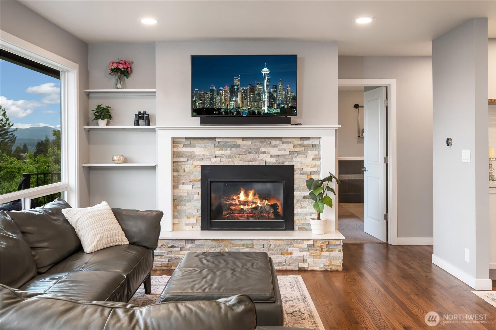 6524 S Hazel Street , Seattle, WA 98178