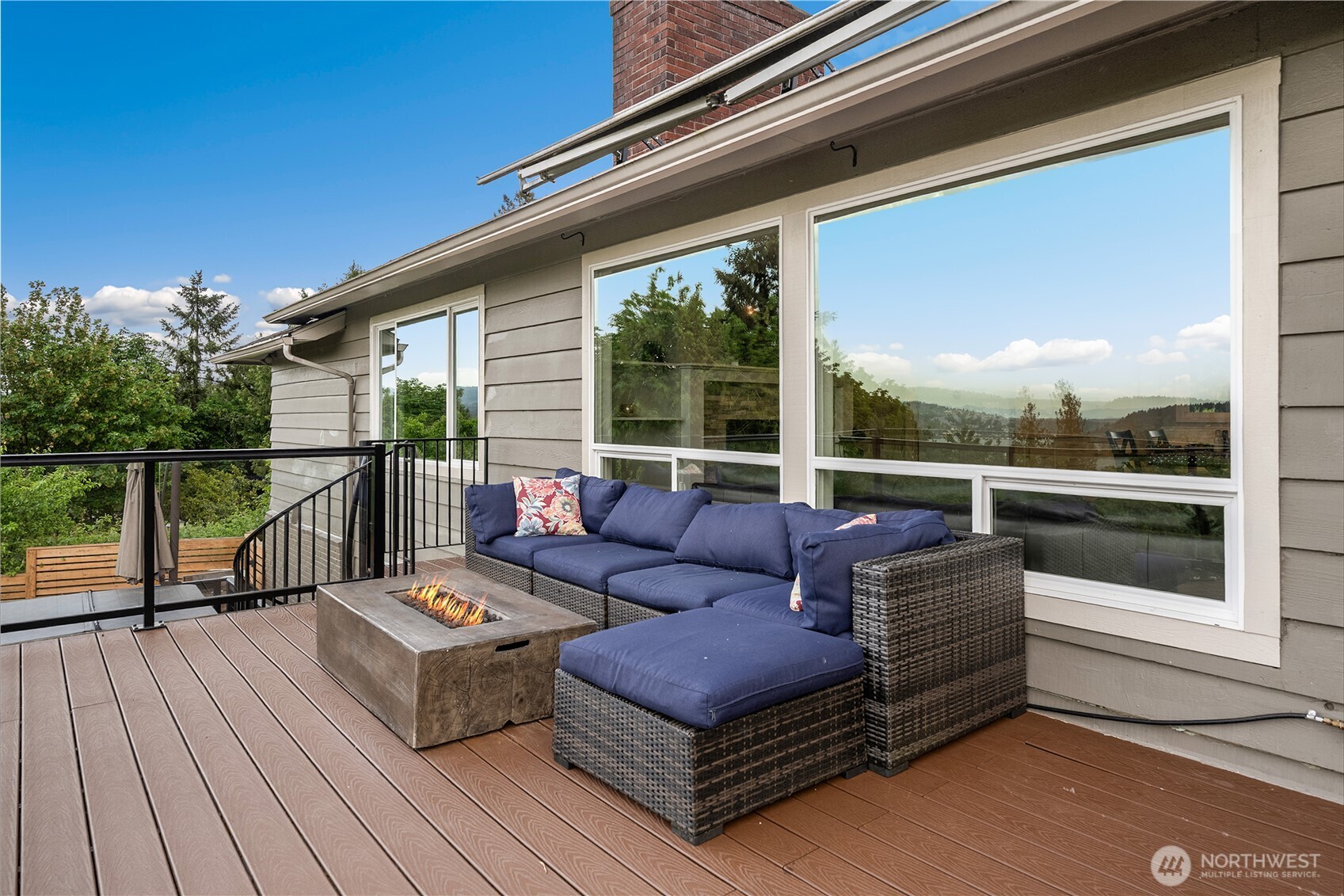 6524 S Hazel Street , Seattle, WA 98178
