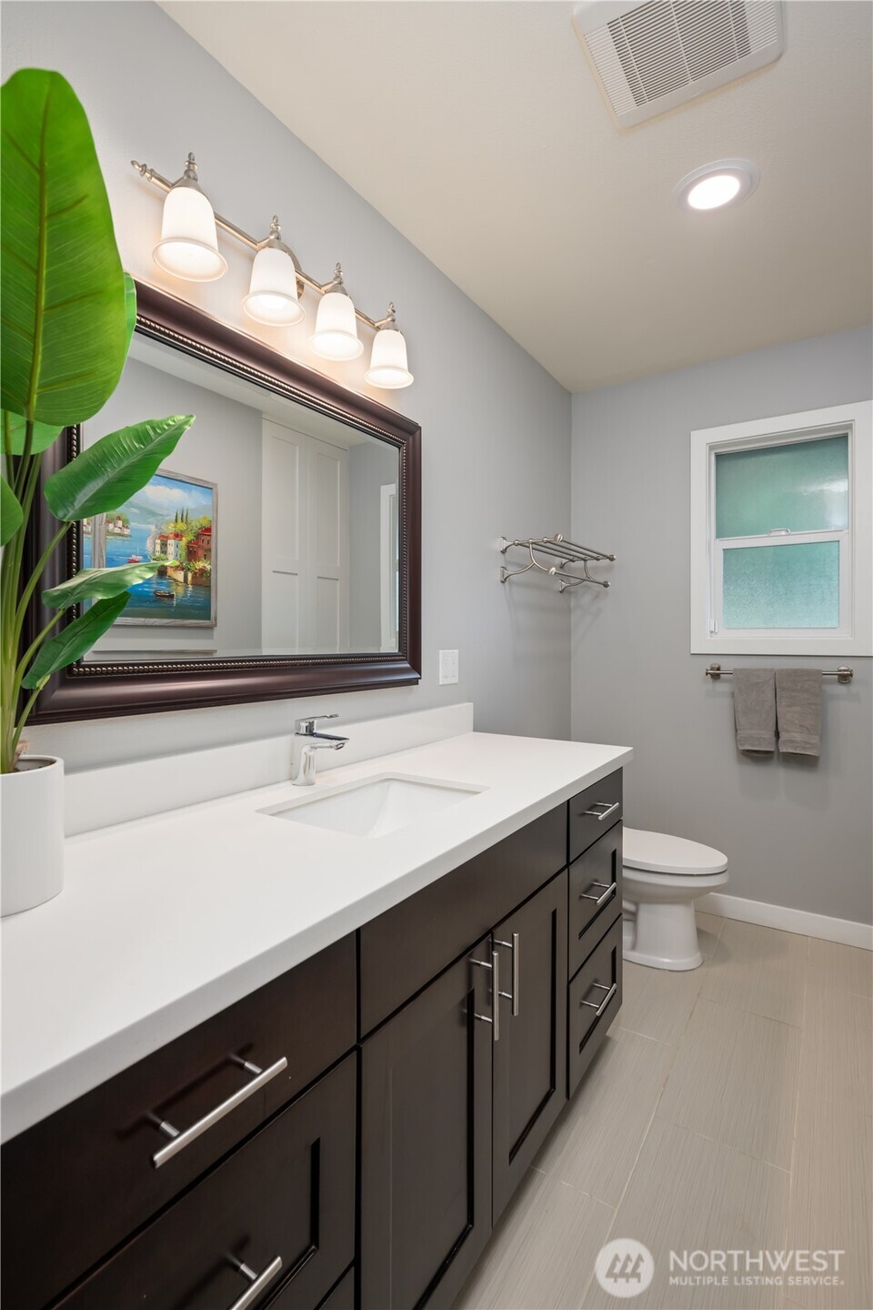 6524 S Hazel Street , Seattle, WA 98178